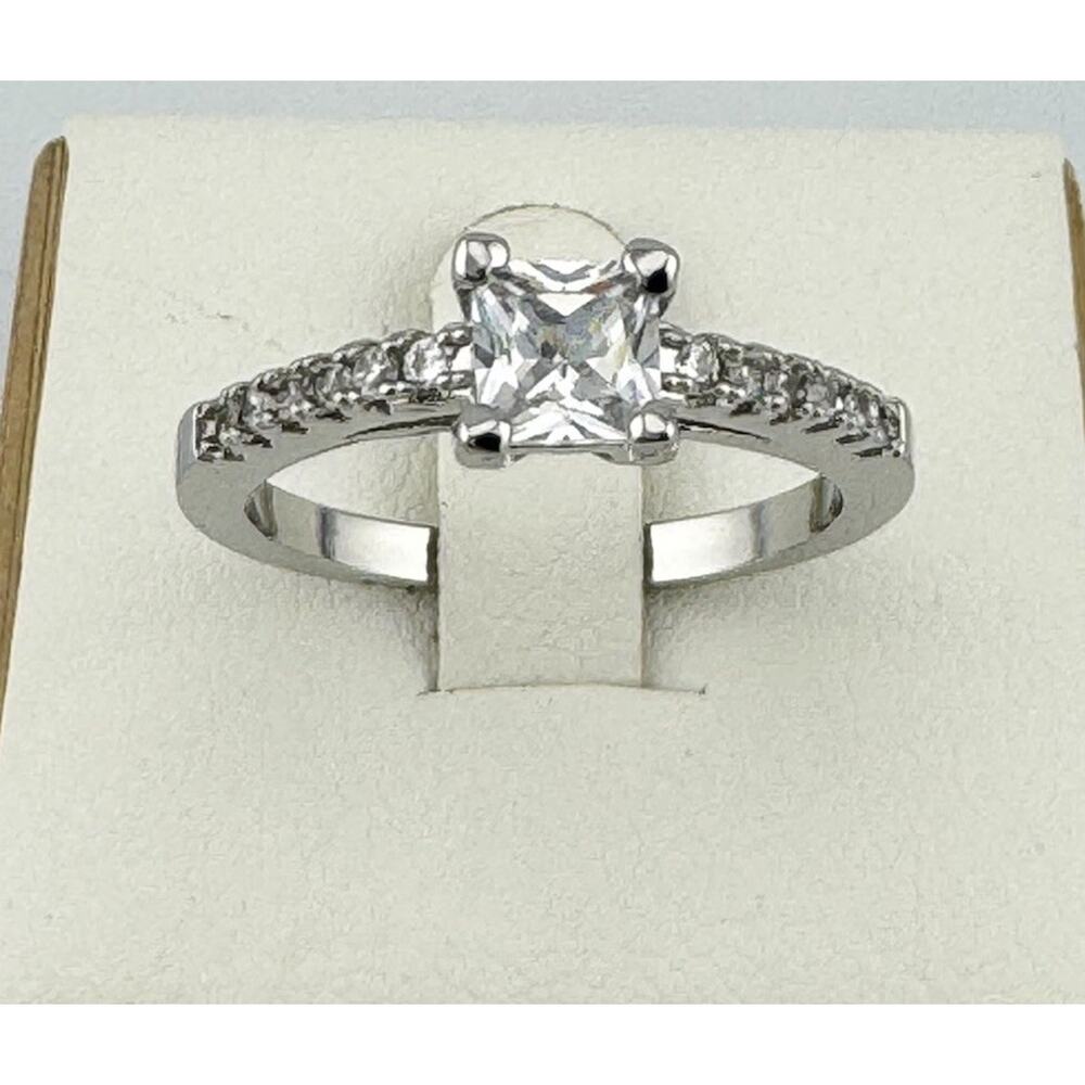 Sterling Silver 925 White Swarovski Encrusted Promise Ring 7.5